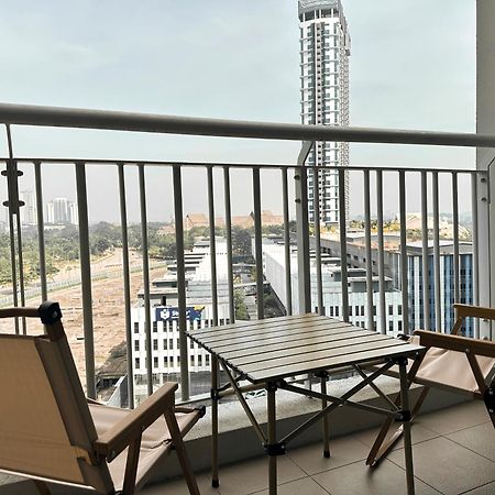 Teega Suites Puteriharbour By Wp Homestay 新山 外观 照片